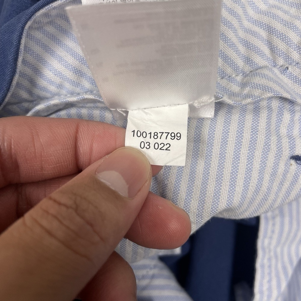 Brooks Brothers Bermuda Short 40x8.5 Flat Front Blue‎ Preppy GUC - Picture 10 of 10